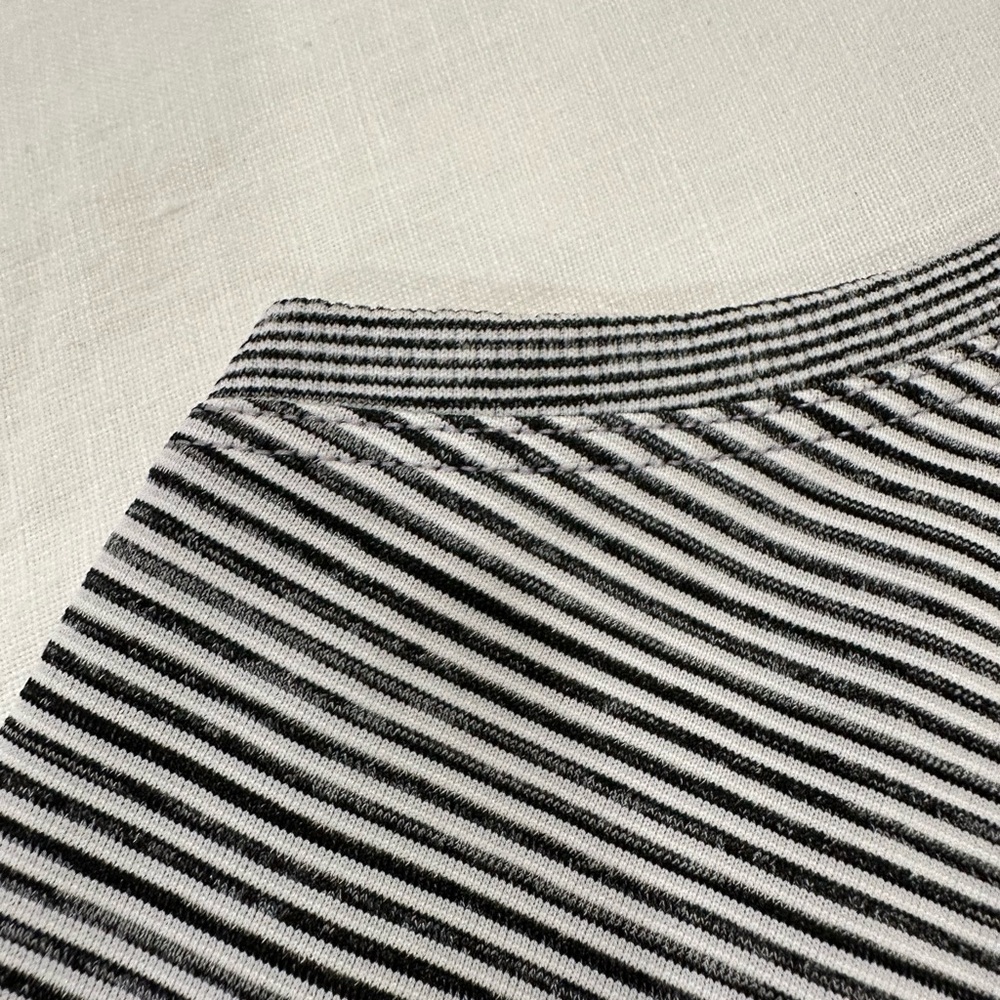 Lululemon Swiftly Tech Racerback Tank - Picture 4 of 9